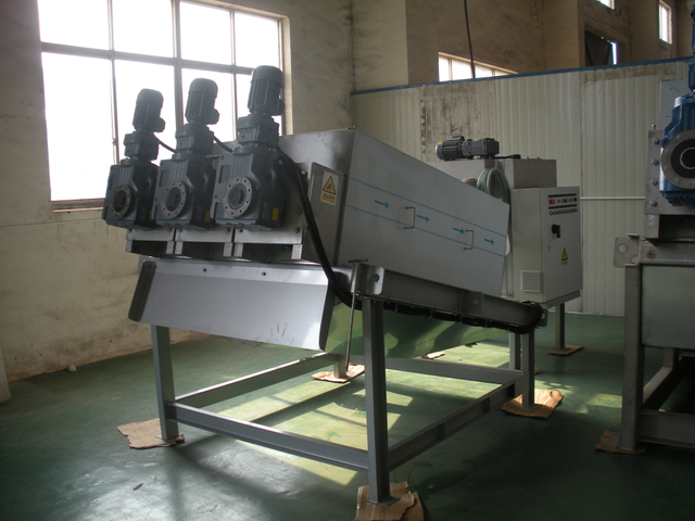 XF 303 Screw Press: Optimal Sludge Dewatering for Beer Factories